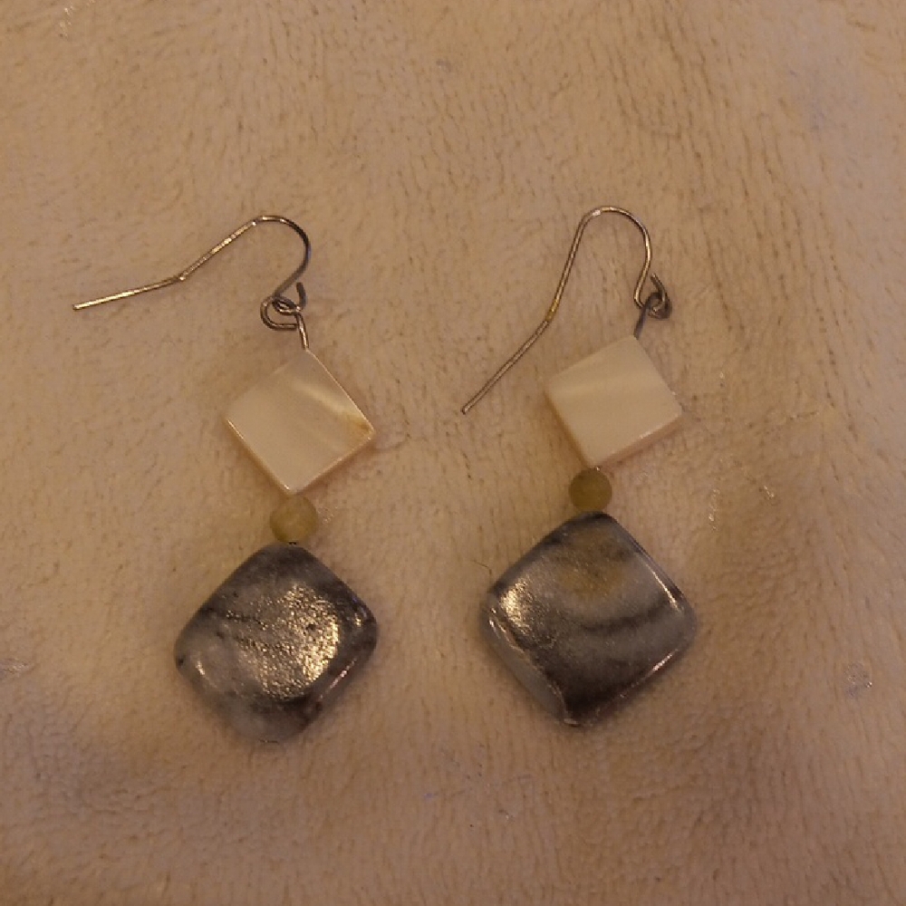 Handmade Multicolor Stone Earth Tone Necklace and Earring Set - Picture 6 of 8